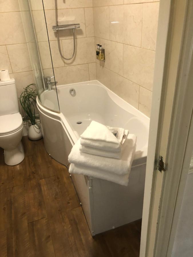 Melton Guest House Йорк Екстер'єр фото