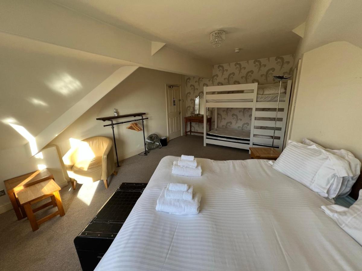 Melton Guest House Йорк Екстер'єр фото
