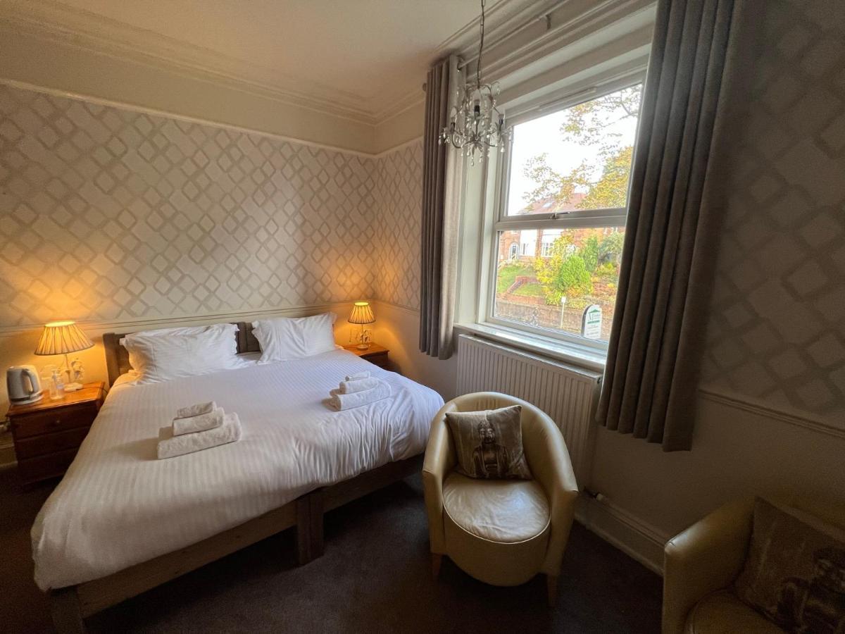 Melton Guest House Йорк Екстер'єр фото