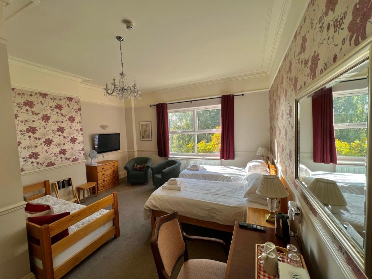 Melton Guest House Йорк Екстер'єр фото